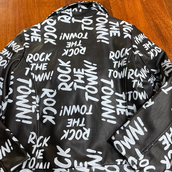 D-signed Disney faux leather jacket descendant large - Picture 5 of 5